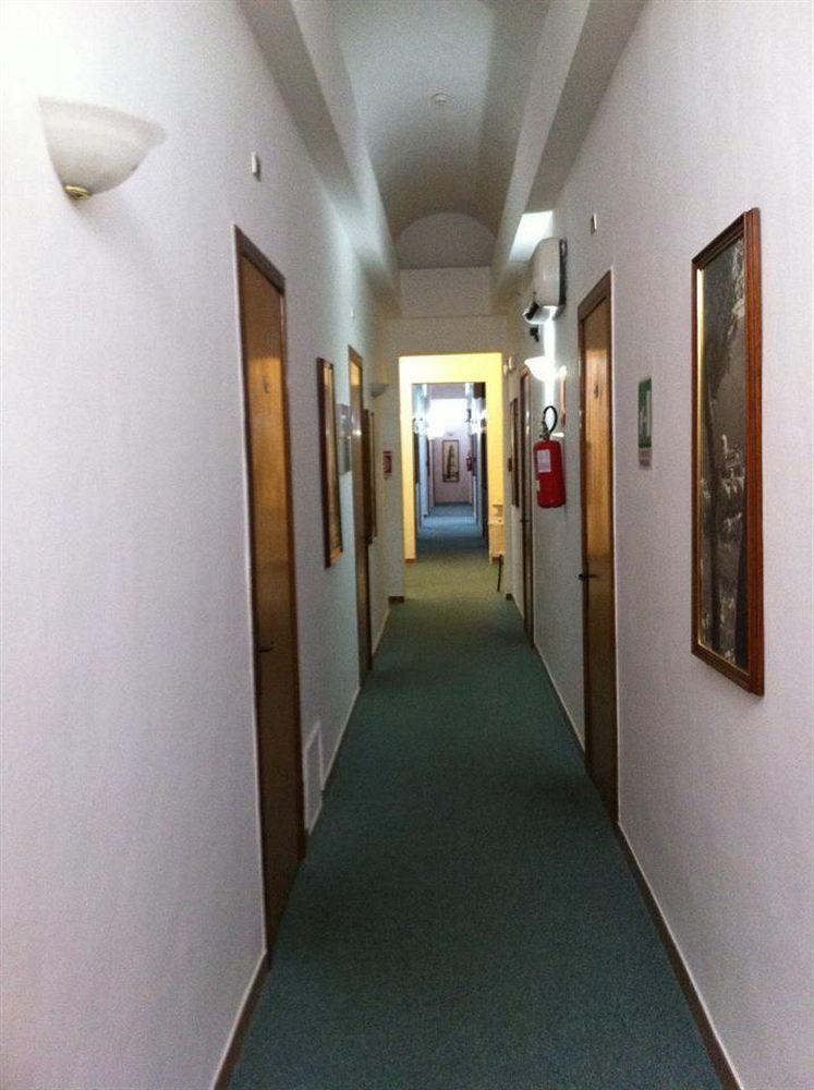 Cappello Hotel Лече Екстериор снимка
