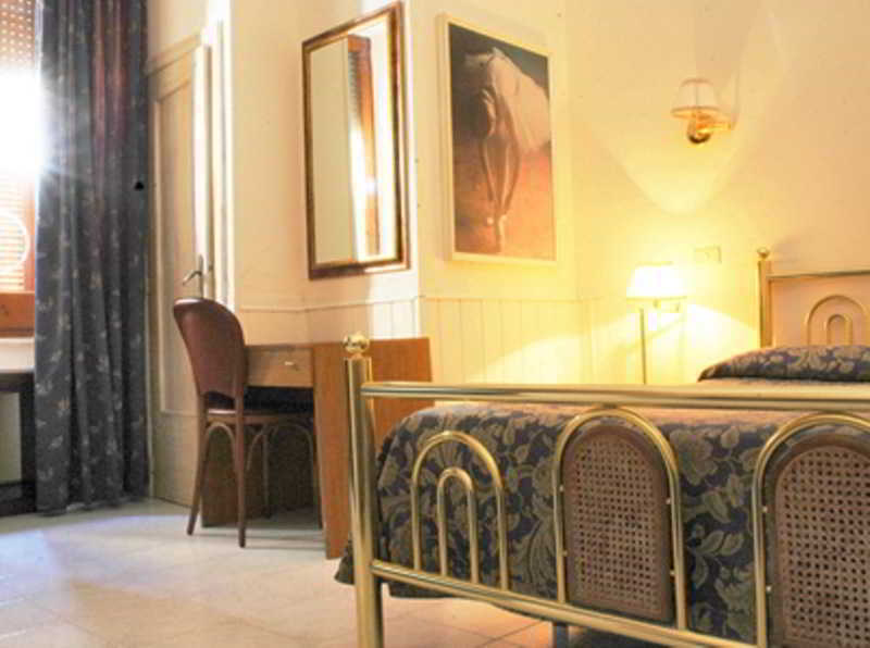 Cappello Hotel Лече Екстериор снимка